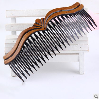 Fashion retro hair comb